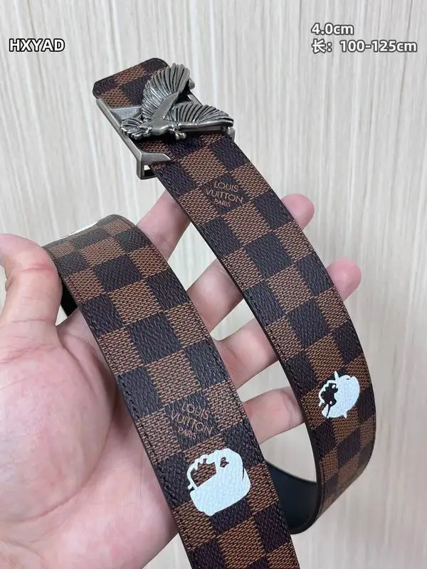 LV belt 40mmX100-125cm 8L70